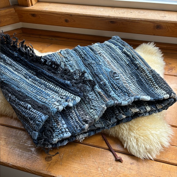 NWT Recycled Denim Rag Rug - Picture 7 of 9